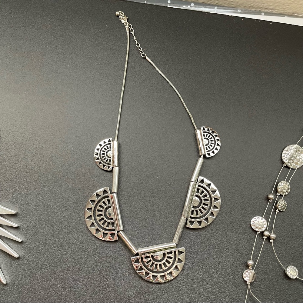 Silver statement necklace bundle - Picture 3 of 4